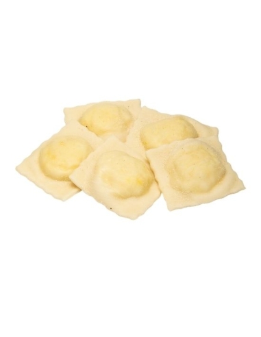 Ravioli dolci con ricotta e scorza d'arancia